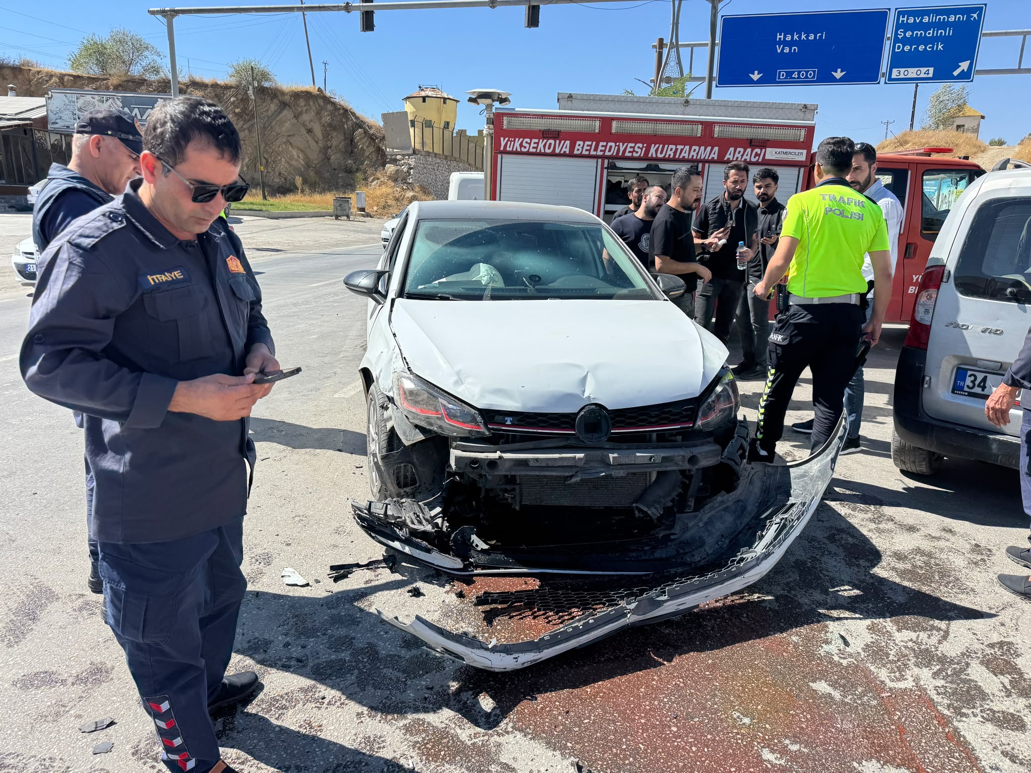 Yüksekova’da trafik kazası: 2 yaralı