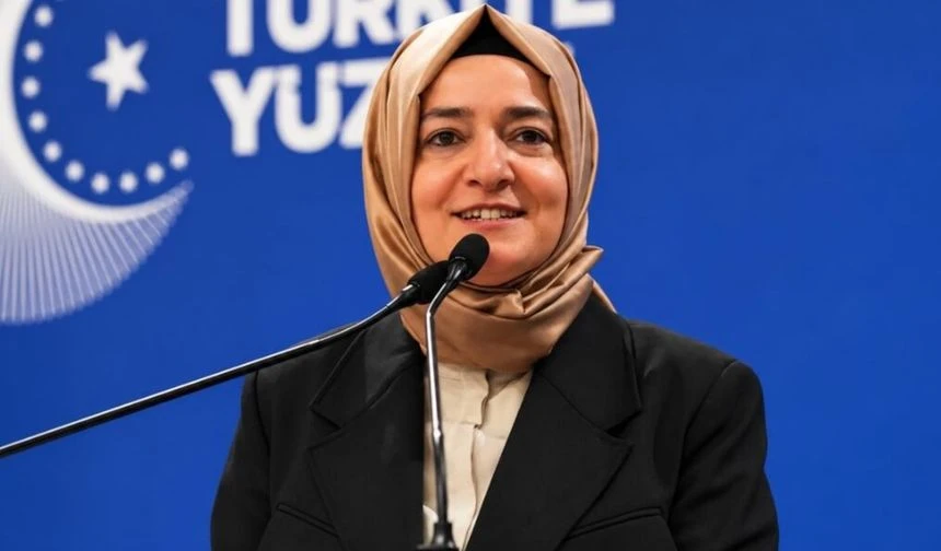 Eski bakan Fatma Betül Sayan Kaya  istifa etti