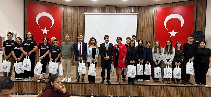 İstanbul’dan Hakkâri’ye kardeşlik köprüsü