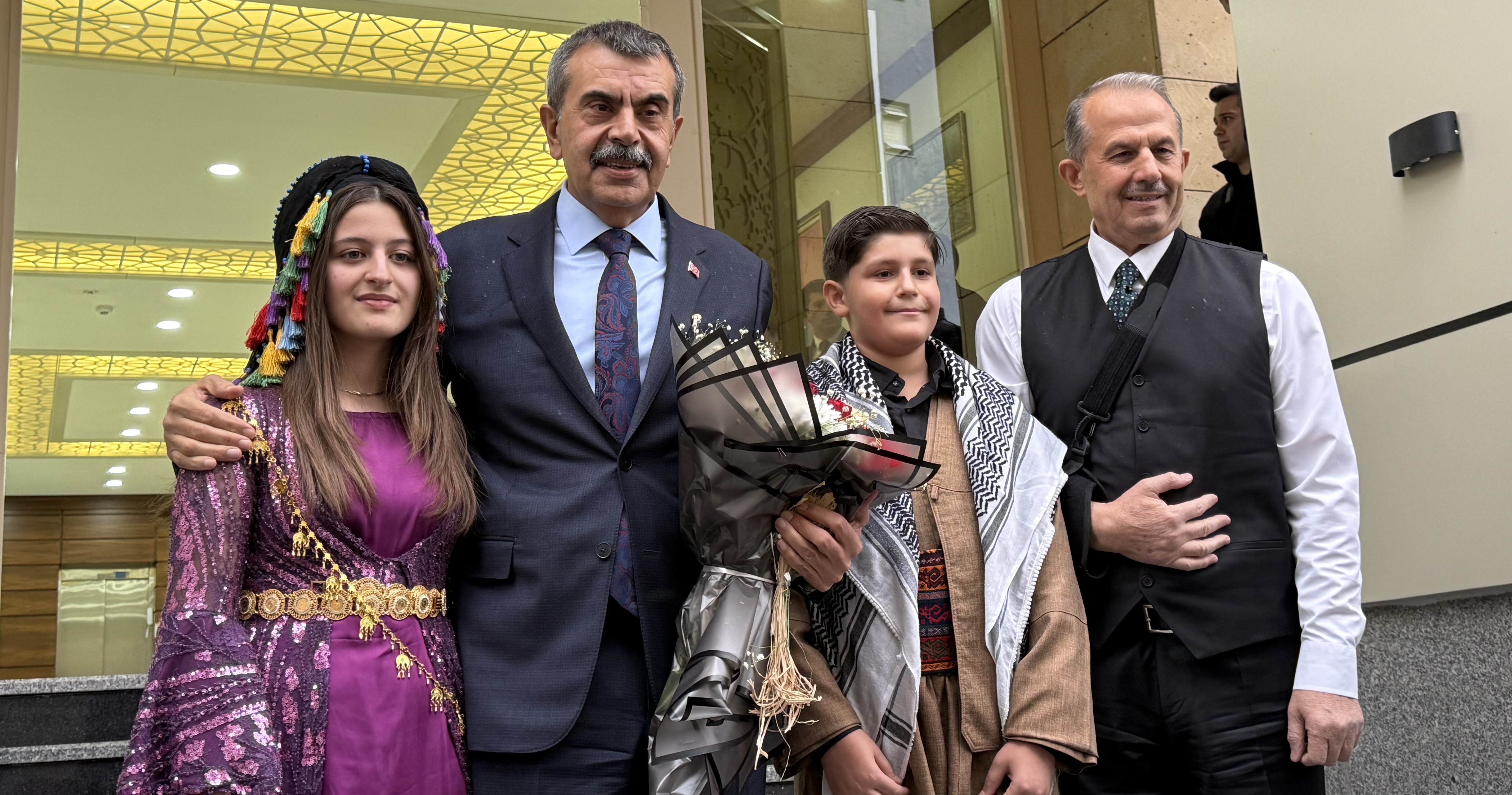 Milli eğitim Bakanı Hakkari’de!