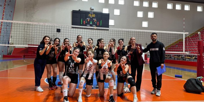 Hakkâri Kadın Voleybol Takımından Deplasmanda 3-2’lik Galibiyet!