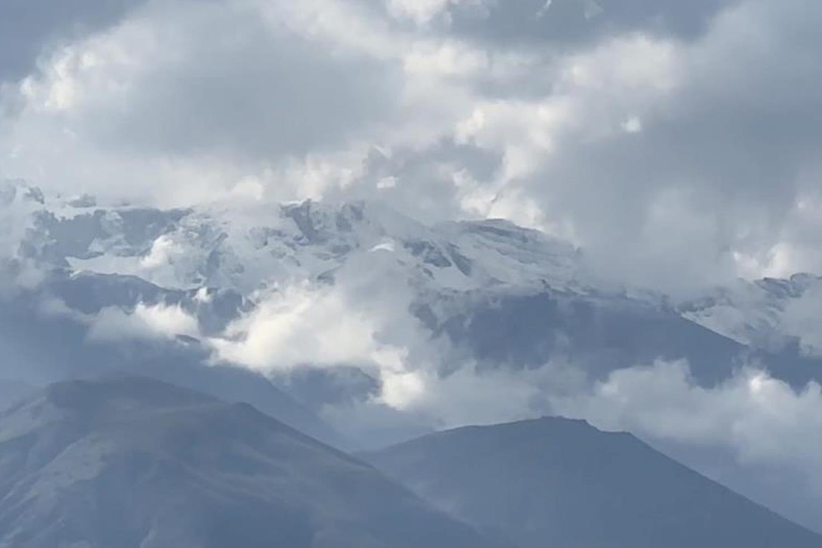 Hakkari’de Cilo Dağları beyaza büründü