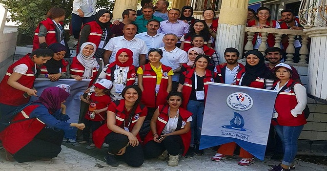 Damla Projesi" Gönüllüleri, Şemdinli'de ziyaretlerde bulundu