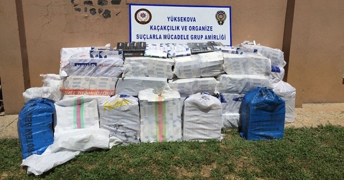 Yüksekova'da 23 Bin Paket Kaçak Sigara Ele Geçirildi