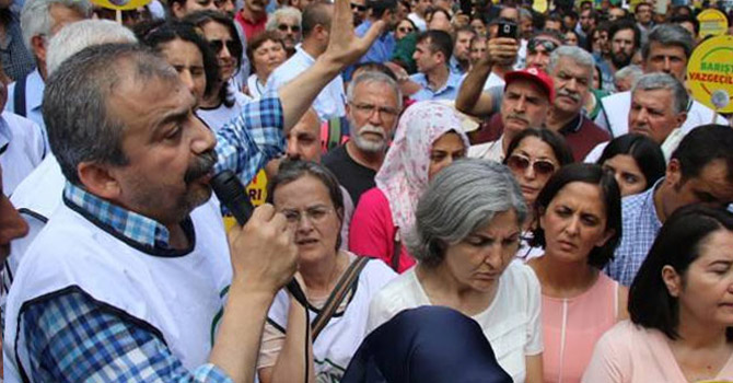 Sırrı Süreyya Önder: Nöbetimiz Edirne'den Hakkari'ye kadar yayılacak