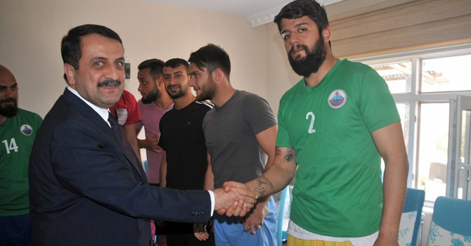 Zeydan’dan sporculara destek sözü