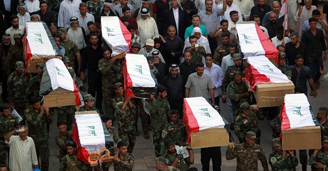 'Spyker katliamı' davasında 27 kişiye idam cezası