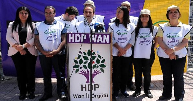 'Barış Masasını AKP Devirdi'