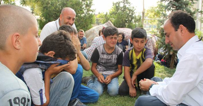 Van'daki 'Vicdan ve Adalet Nöbeti'nde 2. gün