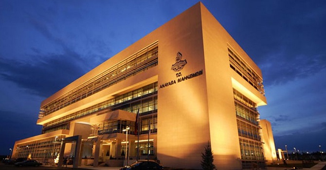 Danıştay'ın reddettiği Cuma iznine itiraz AYM'de