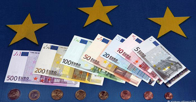 AB Türkiye’ye yardımda kesintiye gidecek