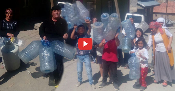 Hakkari'de Kadınların Akmayan Su İsyanı