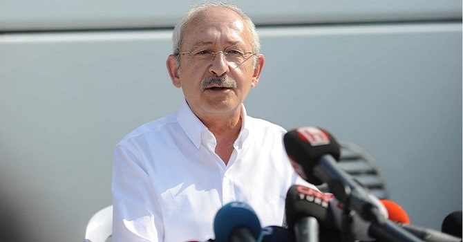 Kılıçdaroğlu'ndan gençlere davet: Beklemeyin, gelin alın