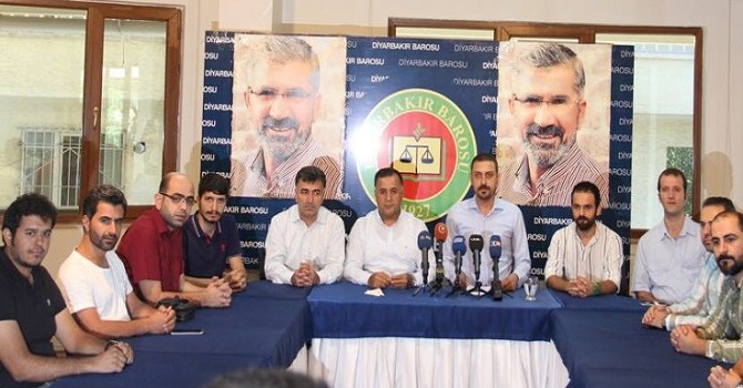 'Öğretmenler sürgünlerle istifaya zorlanıyor'