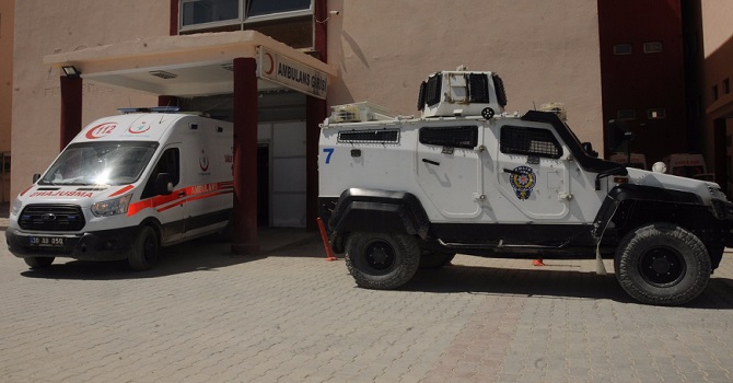 Hakkari'de roketli saldırı: 1 asker şehit