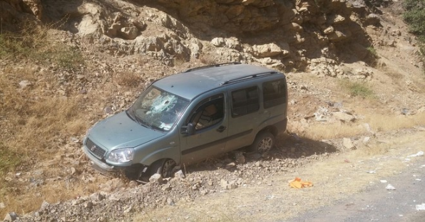 Hakkari'de trafik kazası: 1 ölü 4 yaralı