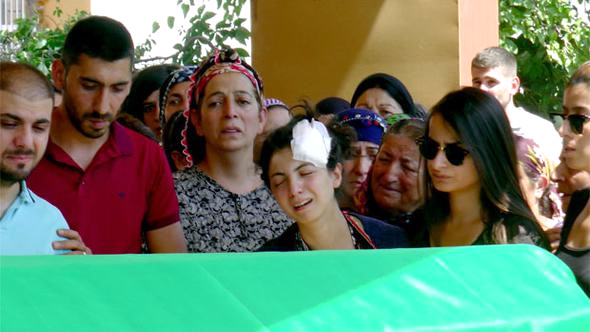 Hakkari'deki kazada yaşamını yitiren Baba, toprağa verildi