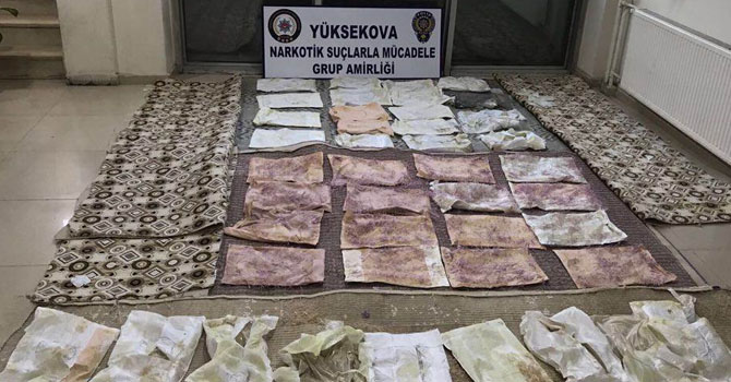 Hakkari'de uyuşturucu operasyonu: 2 gözaltı