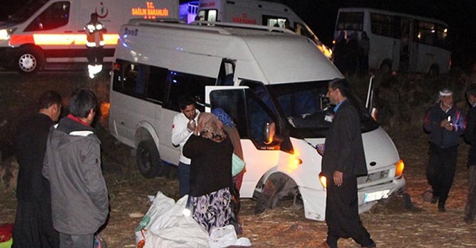 00-012.jpg 00-012.jpg