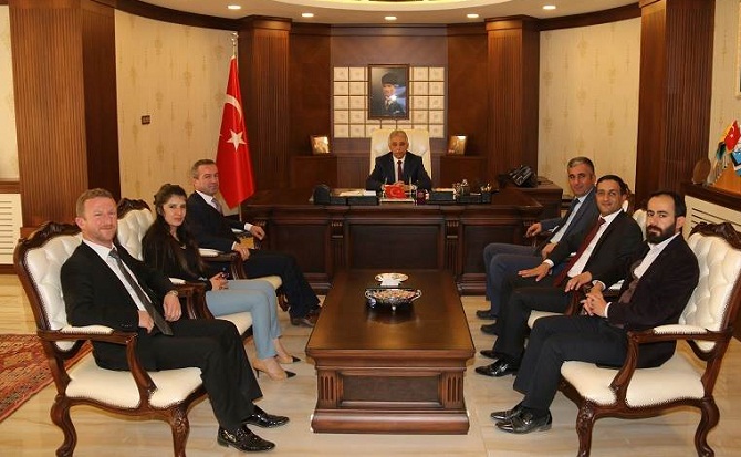 01-088.jpg 01-088.jpg