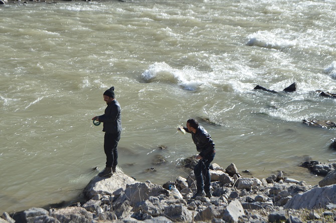 02-090.jpg 02-090.jpg