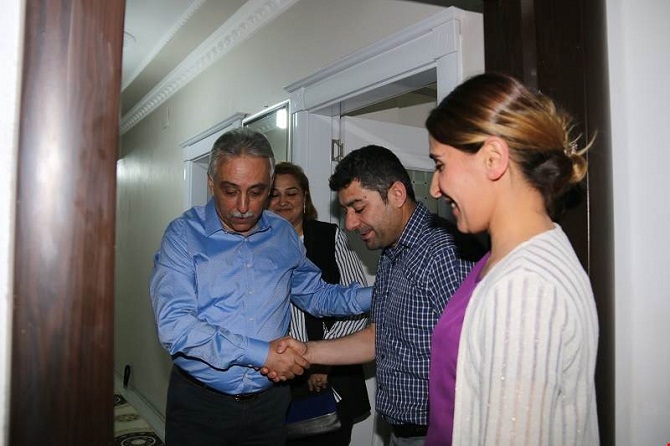 04-046.jpg 04-046.jpg