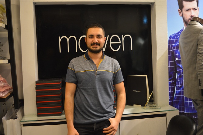 04-047.jpg 04-047.jpg