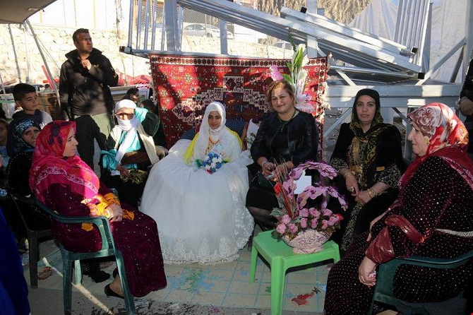 04-062.jpg 04-062.jpg