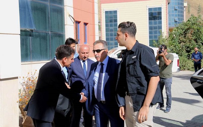 04-095.jpg 04-095.jpg