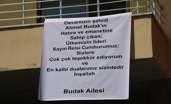 05-042.jpg 05-042.jpg