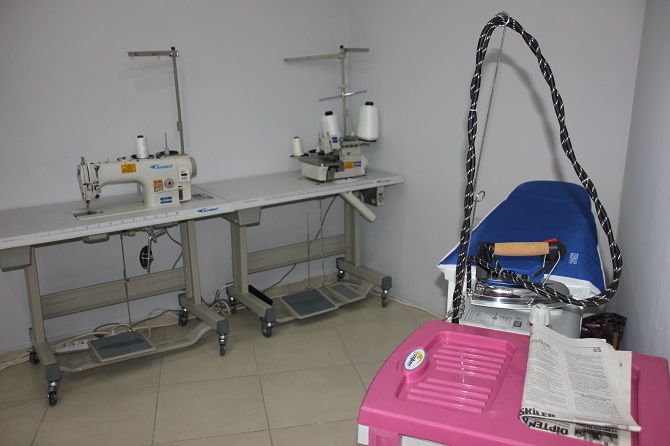 10-063.jpg 10-063.jpg