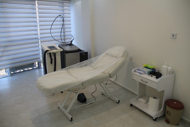 11-032.jpg 11-032.jpg