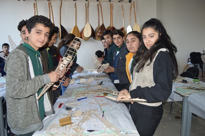 13-029.jpg 13-029.jpg