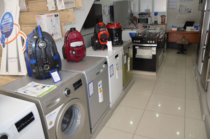 13-048.jpg 13-048.jpg