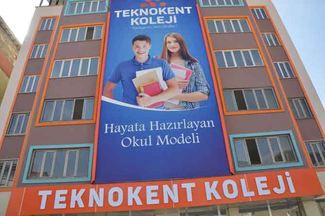 14-027.jpg 14-027.jpg