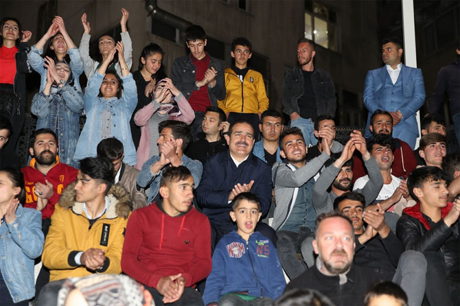 2-20190521184430.jpg 2-20190521184430.jpg