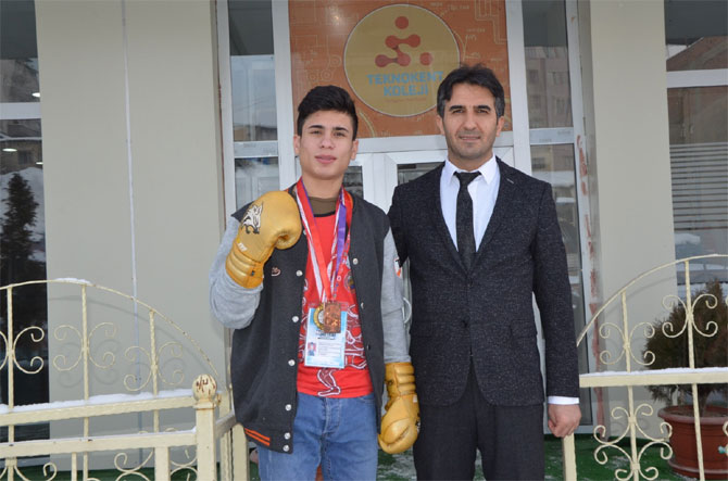 2-20200203102150.jpg 2-20200203102150.jpg