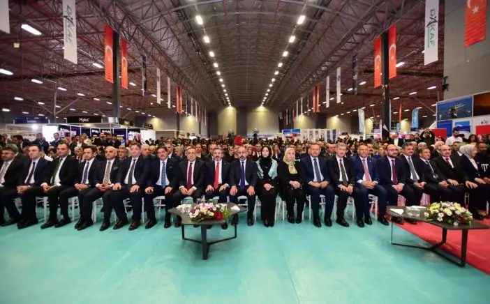 hakkari-universitesi-genclere-yeni-kariyer-firsatlari-sunuyor.jpeg