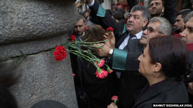 3-20191128223236.jpg 3-20191128223236.jpg