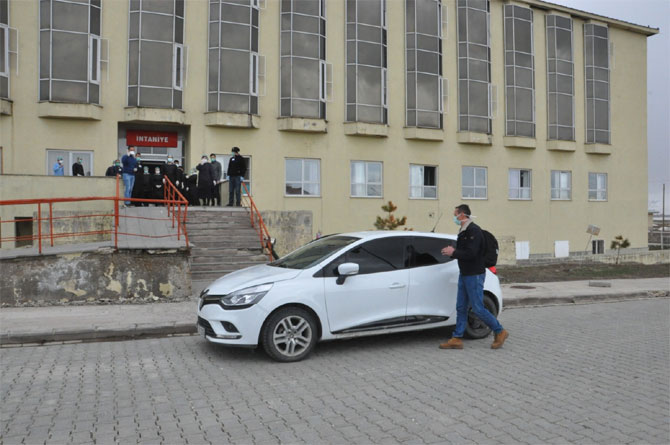 3-20200410172932.jpg 3-20200410172932.jpg