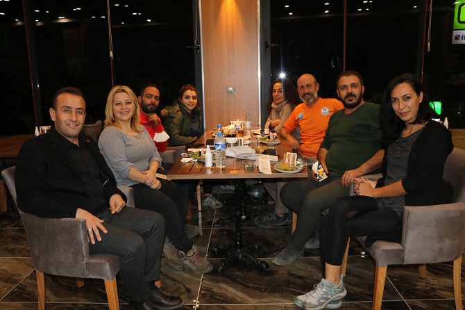 4-20201102190035.jpg 4-20201102190035.jpg