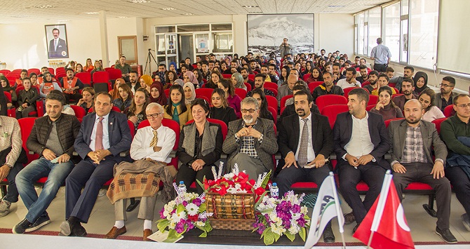 6230974.jpg 6230974.jpg