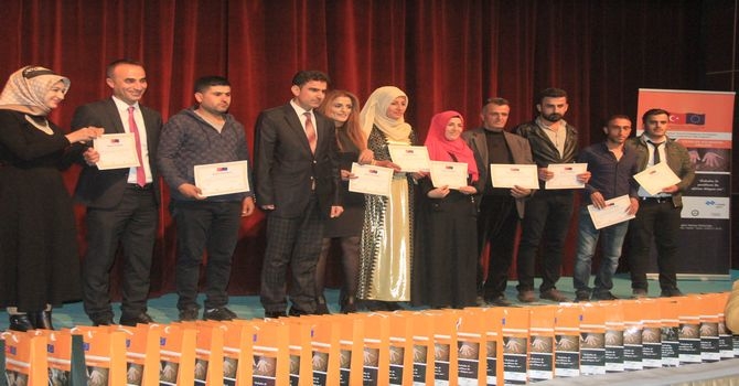 734_27.jpg 734_27.jpg