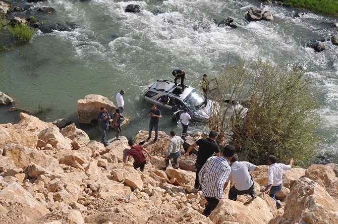 99-001.jpg 99-001.jpg