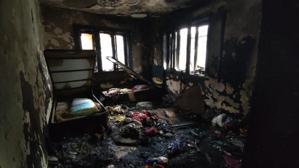 agri-da-yangin-faciasi-baba-ve-2-cocugu-oldu-13780283_o.jpg agri-da-yangin-faciasi-baba-ve-2-cocugu-oldu-13780283_o.jpg