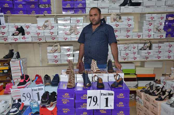 d5-002.jpg d5-002.jpg