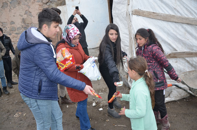 d5-005.jpg d5-005.jpg