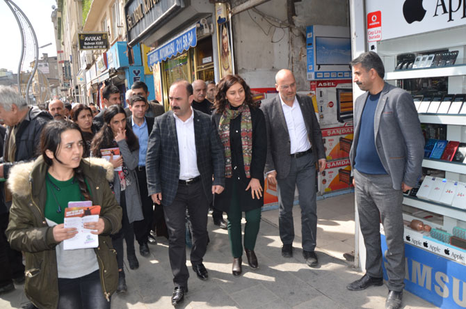 g2-002.jpg g2-002.jpg