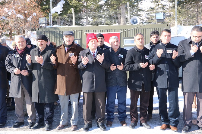 img_1108-004.jpg img_1108-004.jpg