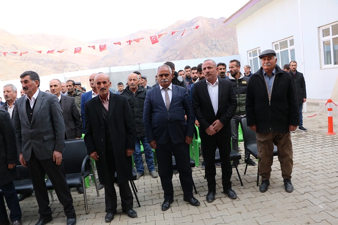 img_6998.jpg img_6998.jpg